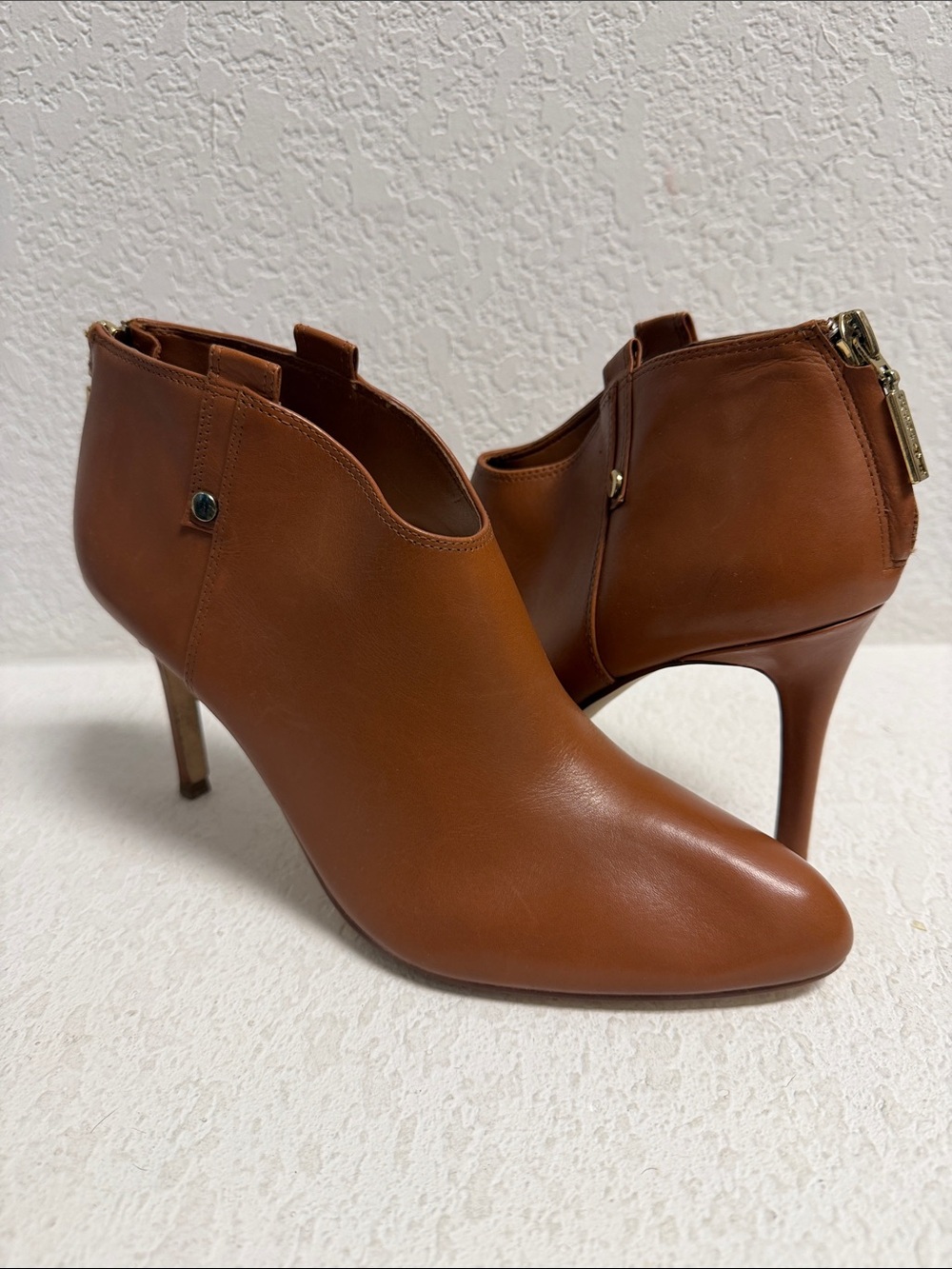 Women’s Tan Leather Heel Ankle Booties 8.5
